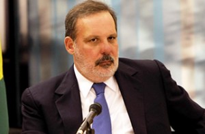 armando-monteiro-neto